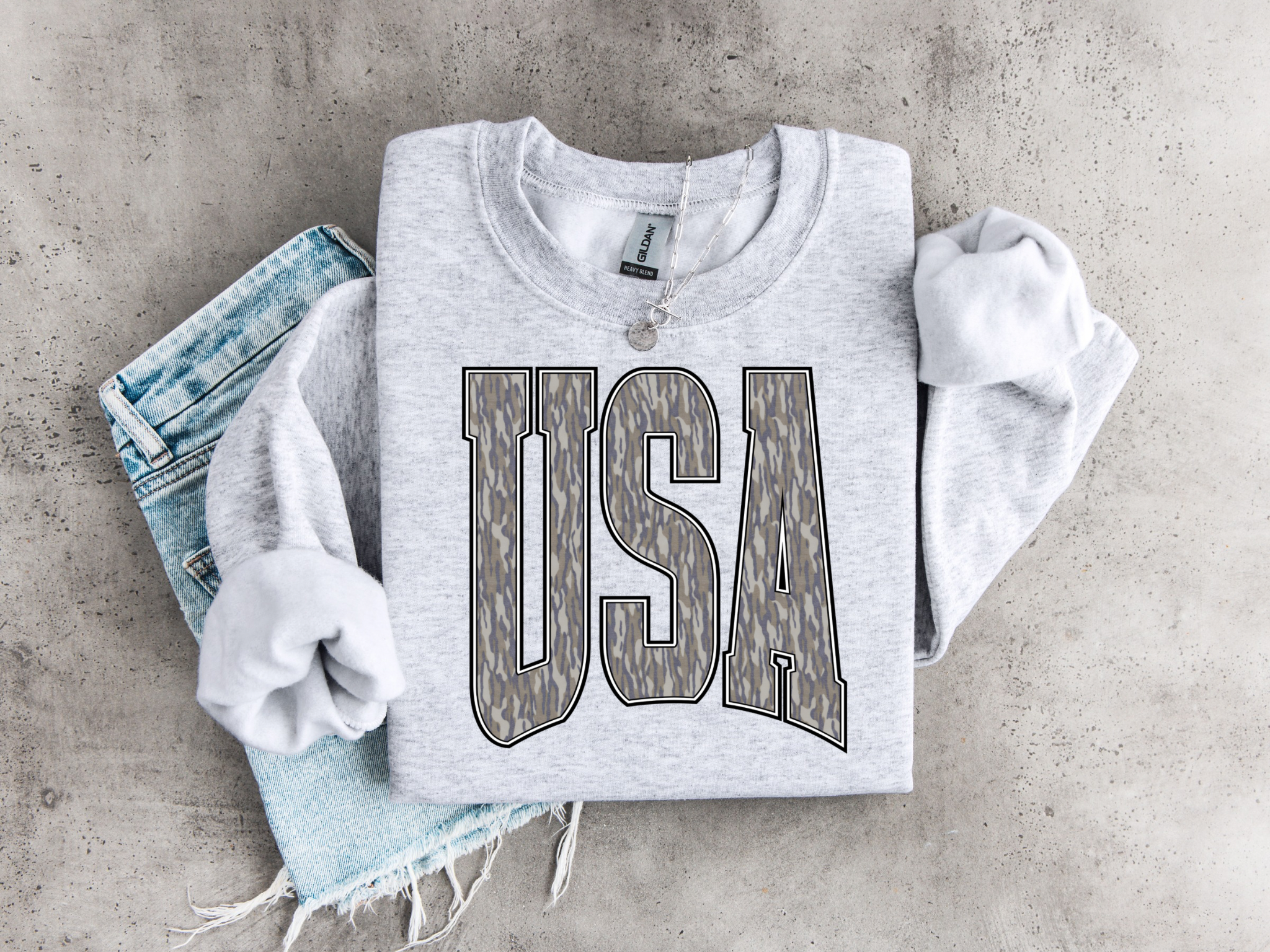 Camo USA Crewneck | Ash