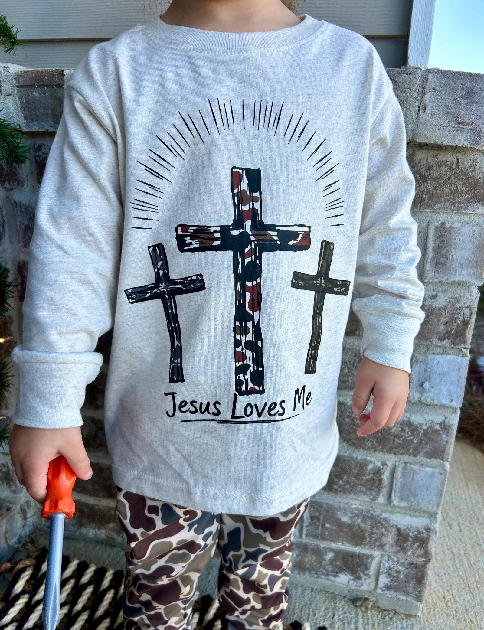 Jesus Loves Me | Natural Heather